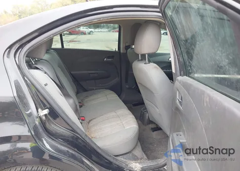 2014 Chevrolet Sonic Lt Auto z USA, uszkodzony, nr VIN 1G1JC5SH0E4193772